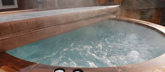 Casa de Férias com Sauna, Churrasqueira Kota e Banheira de Hidromassagem na Praia Heeder See!