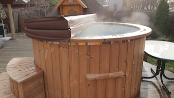 Idromassaggio all'aperto