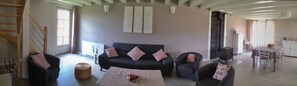 Fernseher, Kamin, Videospiele, DVD-Player