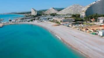 Playa en los alrededores