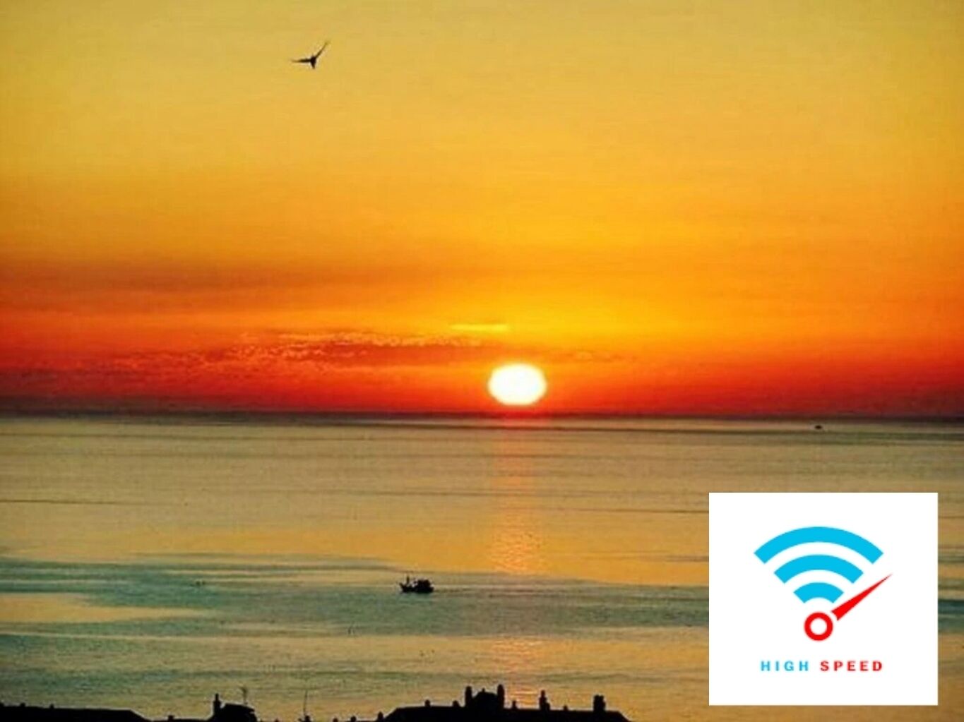 Vue 140° sur la mer depuis la terrasse 