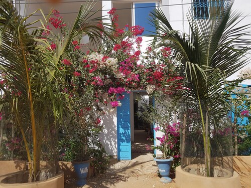 MBOUR - Location de vacances - 4 Ch, 7 SDB, 16 pers