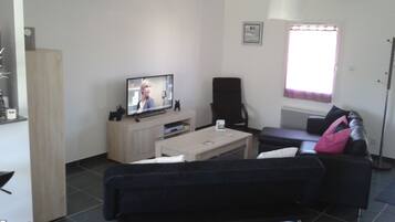 TV, DVD player, books