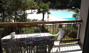 Outdoor dining - T2 "turquoise" ONDRES PLAGE with pool and tennis (Ondres)