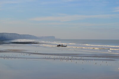  15 min from the sea / in Normandy / rooms with bathroom and WC / beds made without extra charge