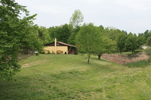 Property grounds - Climb On Inn~ Studio~ Naturally Gorgeous~Rock Climbing -Red River Gorge~Cozy   (Pine Ridge)