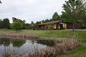 Exterior - Climb On Inn~ Studio~ Naturally Gorgeous~Rock Climbing -Red River Gorge~Cozy   (Pine Ridge)
