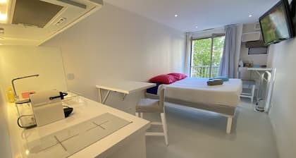 Paris Studio for 2 persons in Canal Saint-Martin - the station is