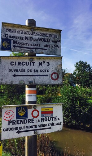 Property grounds - Chez Dimanche F2 independent, near Belfort, old farm. (Essert)