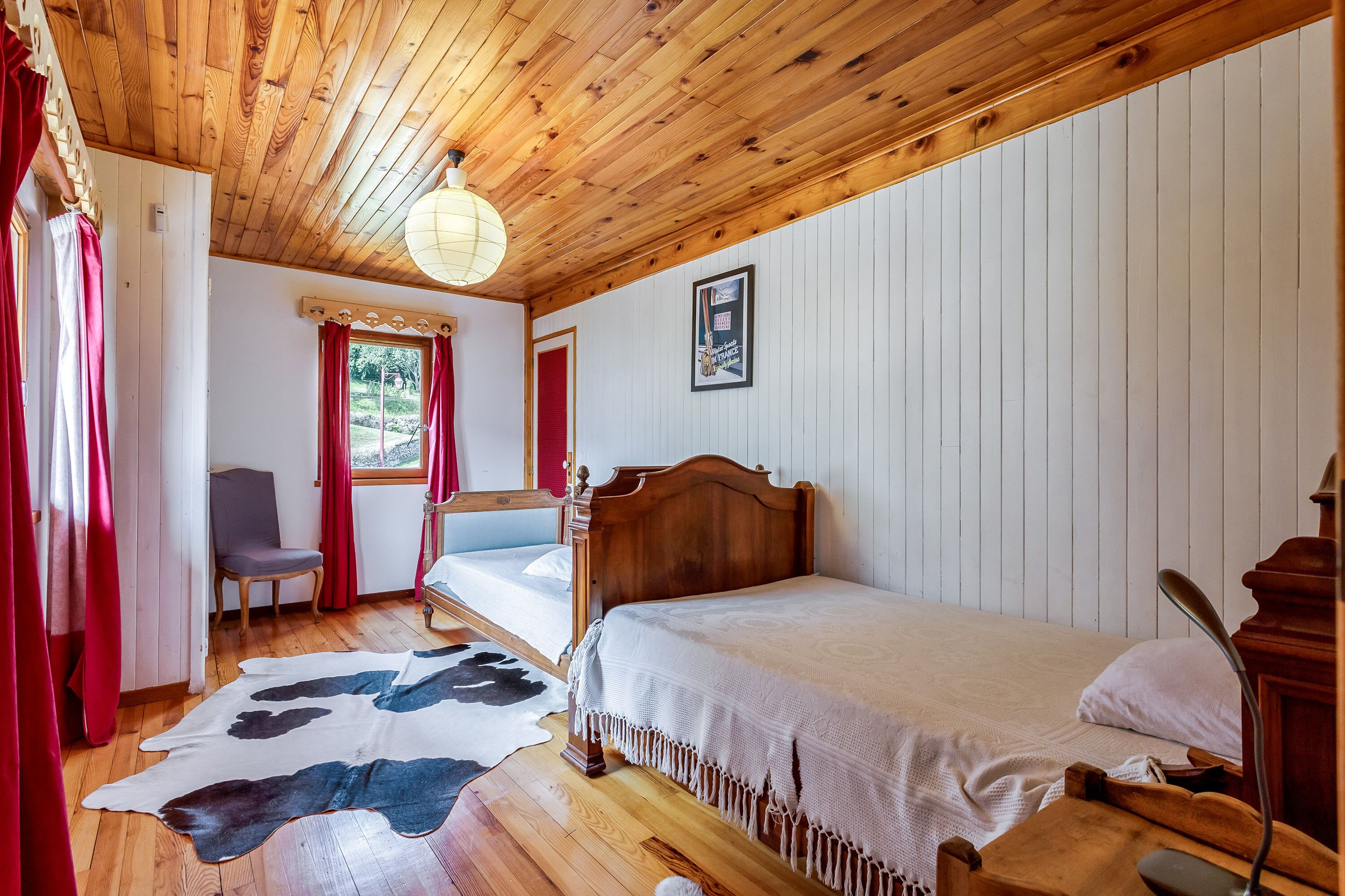 5 habitaciones, tabla de planchar con plancha y wifi gratis 