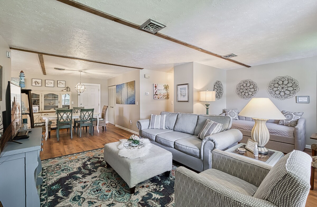 Photo 2 of St Augustine Anastasia House close to Downtown & Beaches, King beds in each room