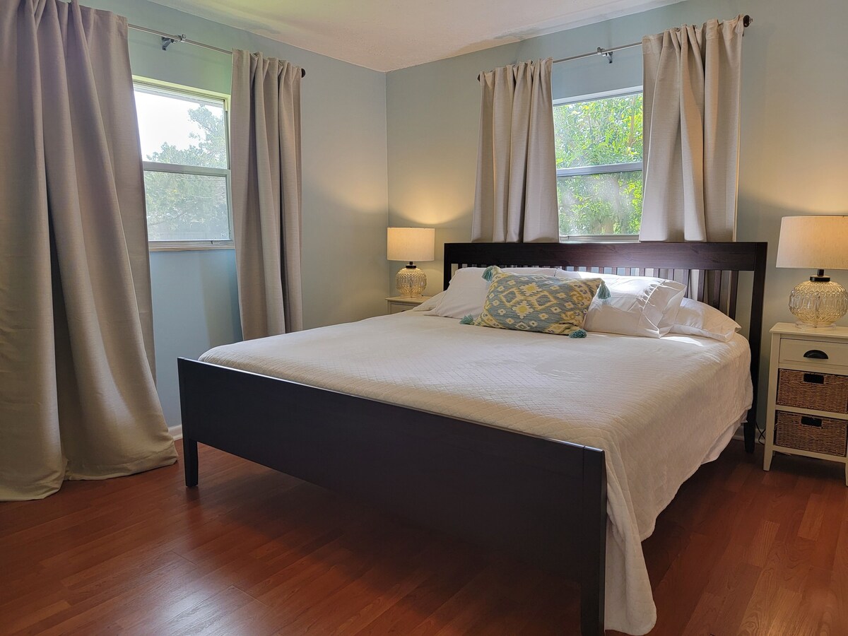 Photo 23 of St Augustine Anastasia House close to Downtown & Beaches, King beds in each room