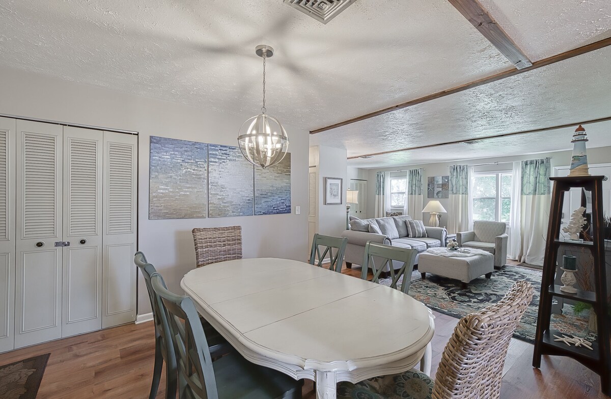 Photo 17 of St Augustine Anastasia House close to Downtown & Beaches, King beds in each room