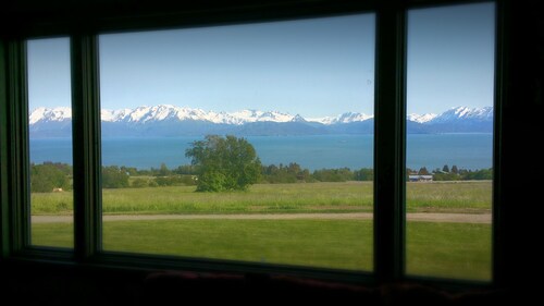 Historic Home - Private 28 Acres - 180° Ocean View! - Bob's Suite