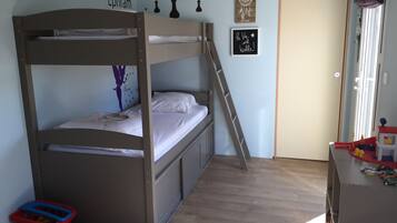 2 bedrooms, iron/ironing board, travel crib, WiFi
