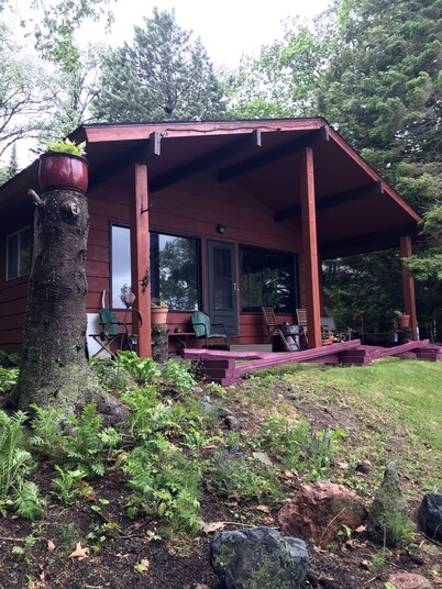 Rustic, Cozy, Lakefront Cabin On Leech Lake- Perfect For Families & Fisherfolk