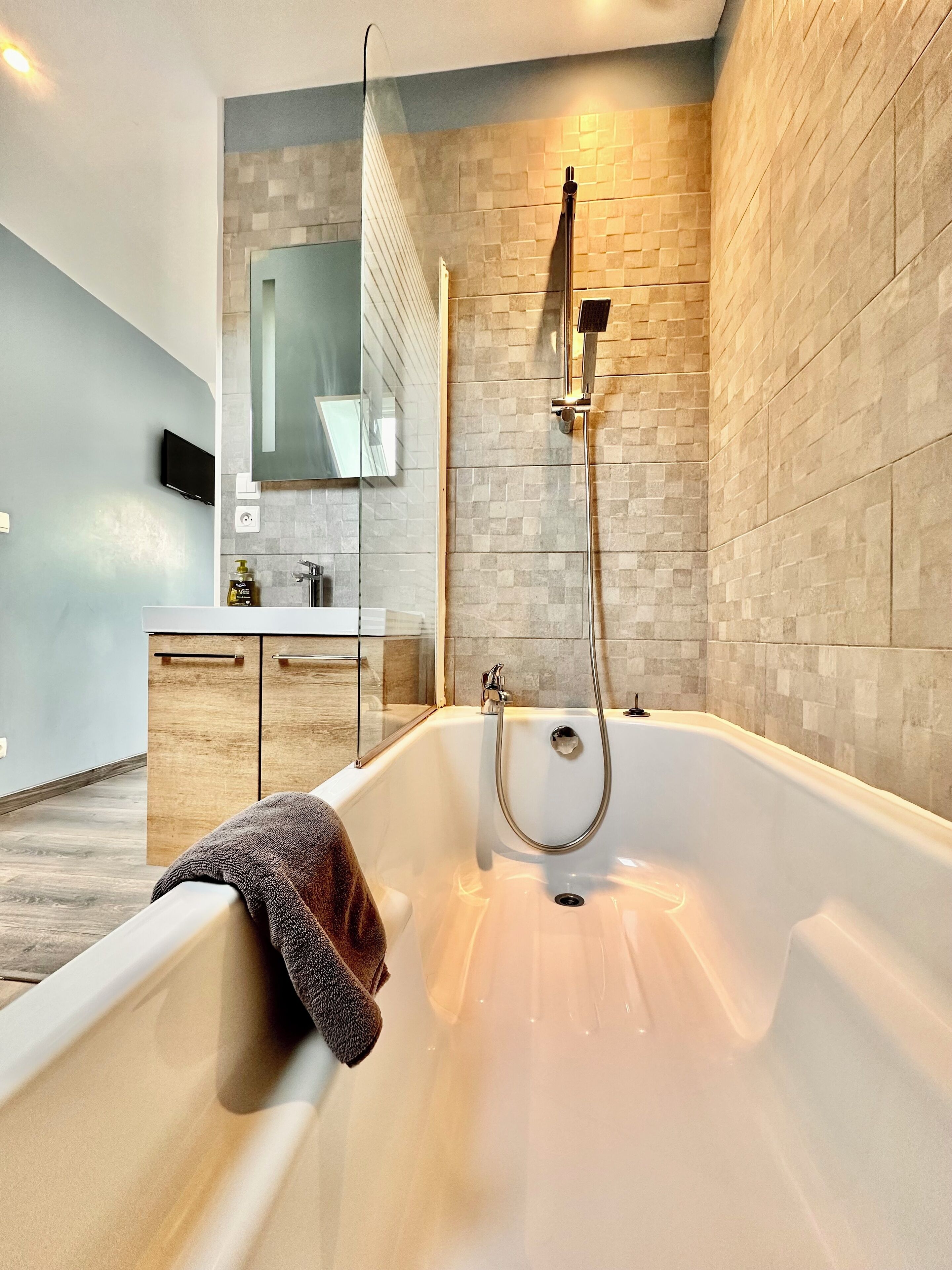 Hair dryer, towels