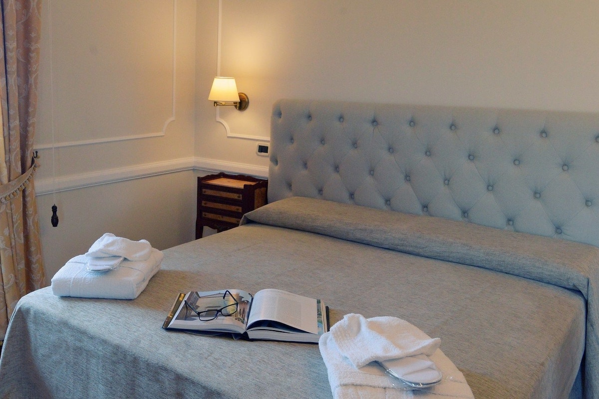 Premium bedding, minibar, in-room safe, individually decorated