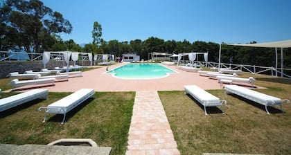 Eliceto Resort