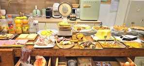 Bao gồm bữa sáng buffet hàng ngày 