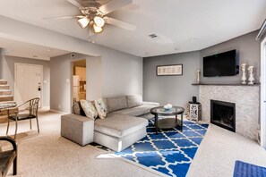 TV connectée, cheminée