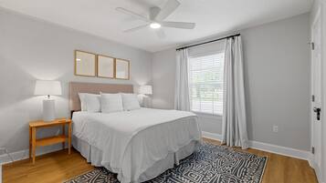 2 habitaciones, tabla de planchar con plancha, cuna de viaje y wifi
