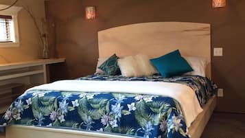 3 habitaciones, tabla de planchar con plancha, wifi y ropa de cama