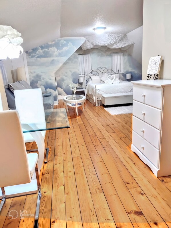 1 bedroom, iron/ironing board, free WiFi, bed sheets