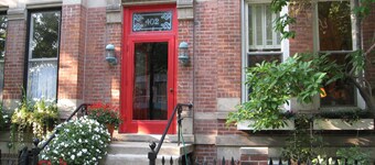 Un mezzo isolato da Lincoln Park e lo zoo