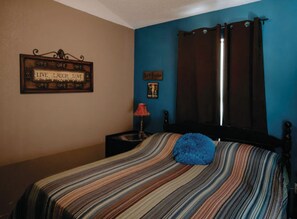 2 bedrooms, free WiFi - The Hondo Cabin @ Whiskey Mountain - 2 BD/1 Bath Great Location! (Leakey)