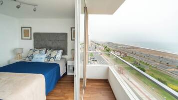 4 chambres, fer et planche à repasser, Wi-Fi, draps fournis