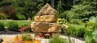 Charming Lake Loft, Beautiful Lake & Ravine View, Hot Tub, Kayaks,Sauna,King Bed