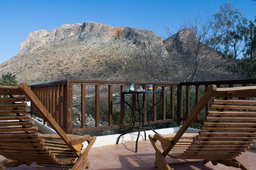 Vacation Home in Chania,private Pool beachfront , it is consisted of 2 houses. 