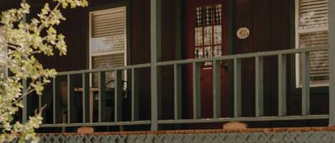 تفاصيل الفندق من الخارج