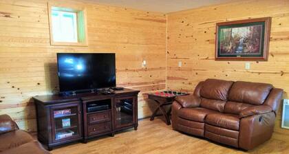 Hillside Cabin #1 Annapolis, MO Black River