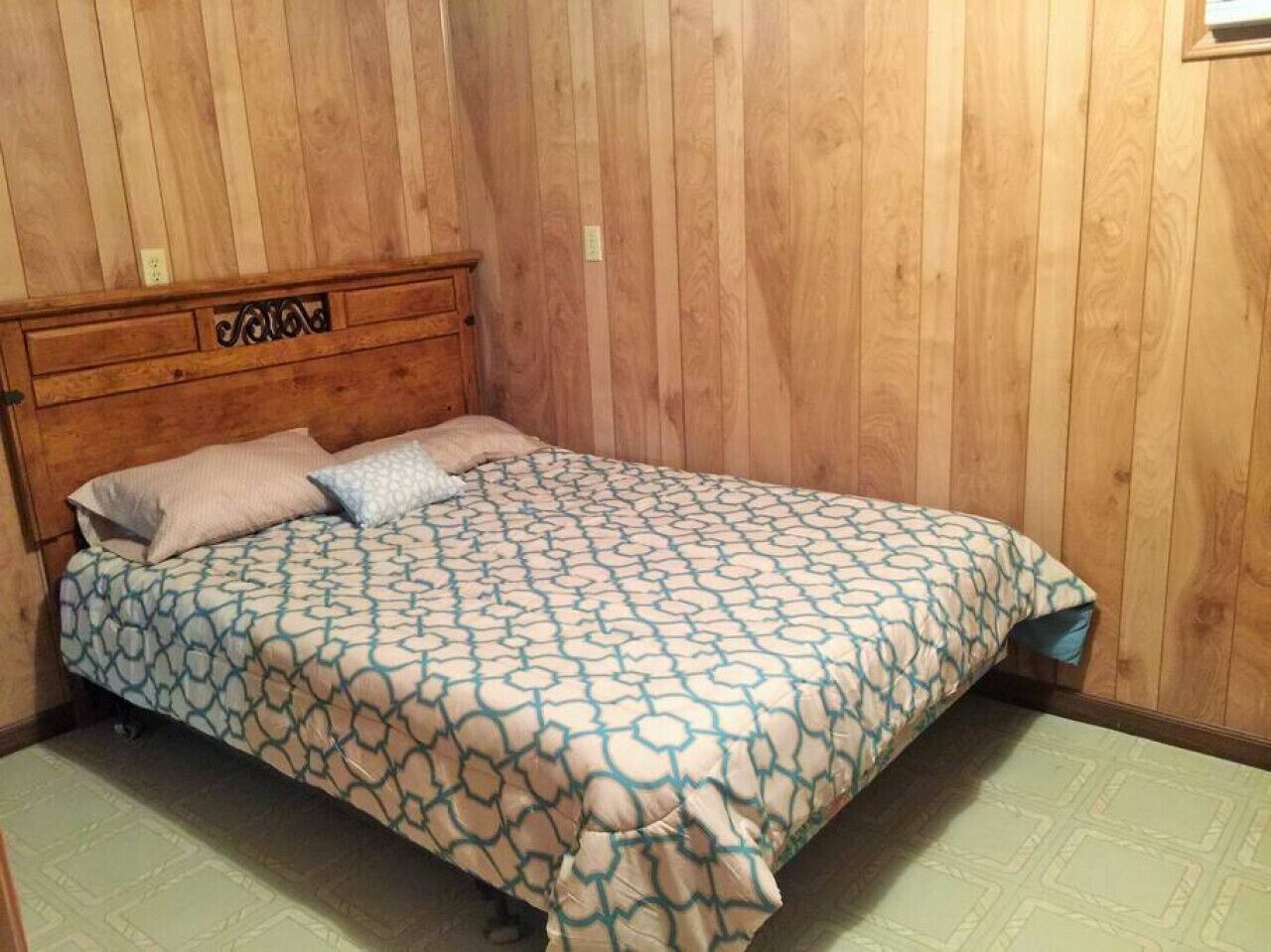 3 habitaciones, tabla de planchar con plancha y wifi gratis 