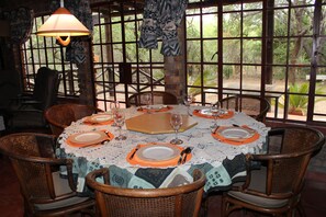 Dining - SOLAR! Safari in the garden, private viewing decks. Enjoy the bush and relax! (Marloth Park)