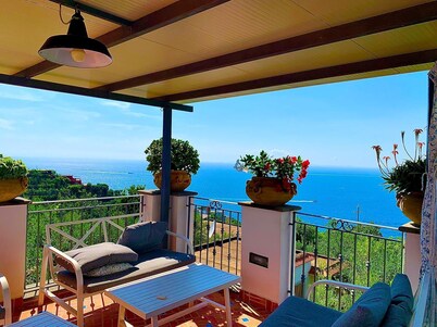 Piscina-Villa, Para toda la familia, Vistas al mar