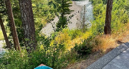 Magníficas vistas del parque olímpico Mountain & Elwha River 2672sf home
