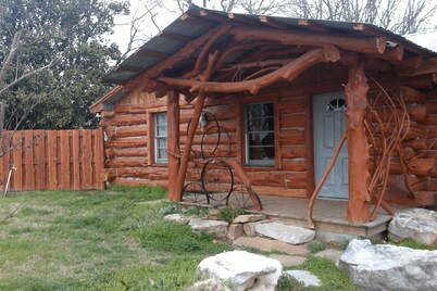  Triple D Cabins-By Buffalo River