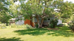 Exterior - Private river in the back yard (Wilkesport)