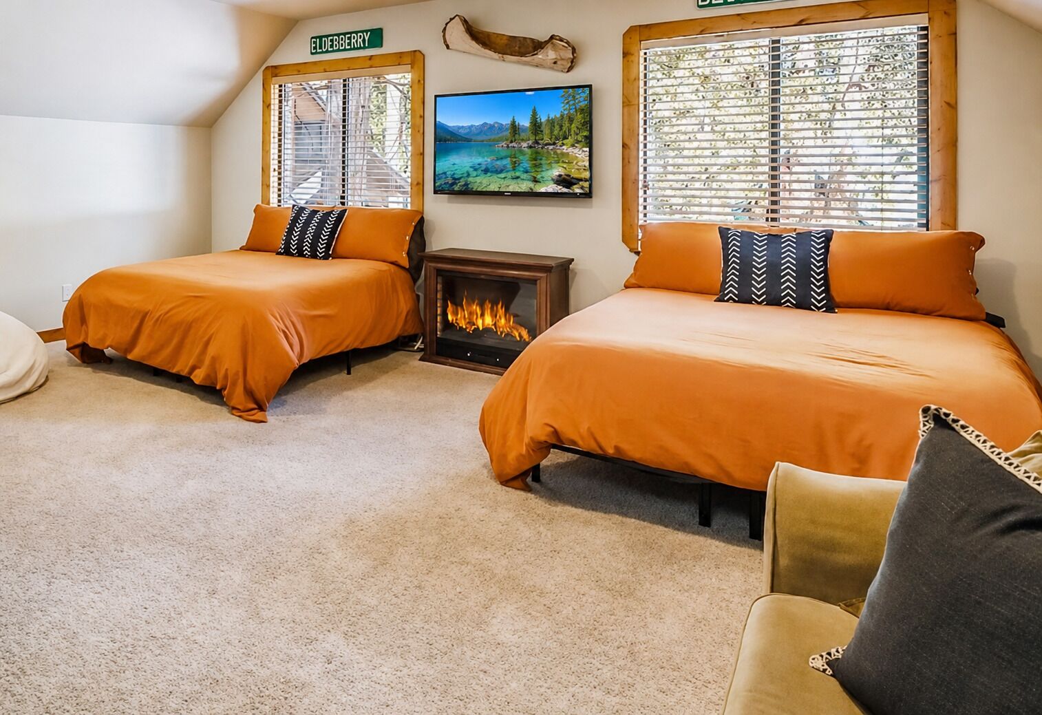 3 bedrooms, iron/ironing board, travel crib, free WiFi