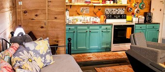 Climb On Inn ~Explore Red River Gorge & Comfort ~Perfect Location ~Pet Friendly