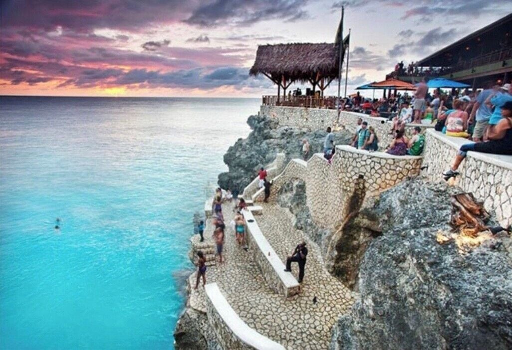 Sun-loungers, beach towels