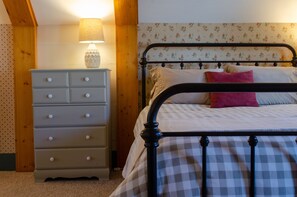 1 bedroom, desk, iron/ironing board, travel cot