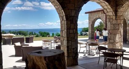 ☀ Grand Traverse Bay Waterfront Condo