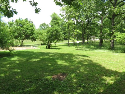 Get Away Acres 1/2 mile off highway 60  extra sanitized