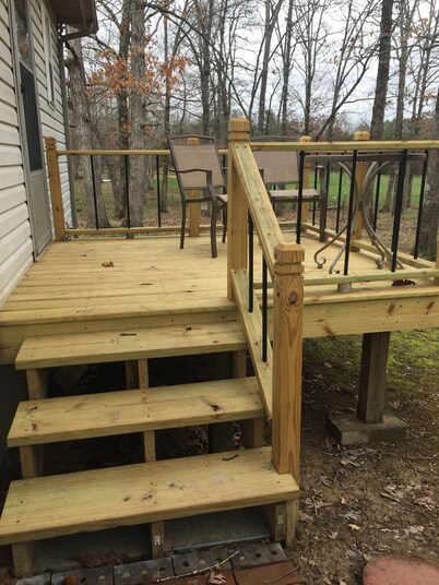 Get Away Acres 1/2 mile off highway 60  extra sanitized