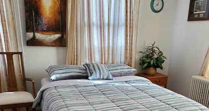 Private Apartment close to PSU, stadium and I-99