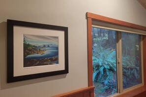 Interior - Retreat Cabin with Private Hot Tub (Ucluelet)